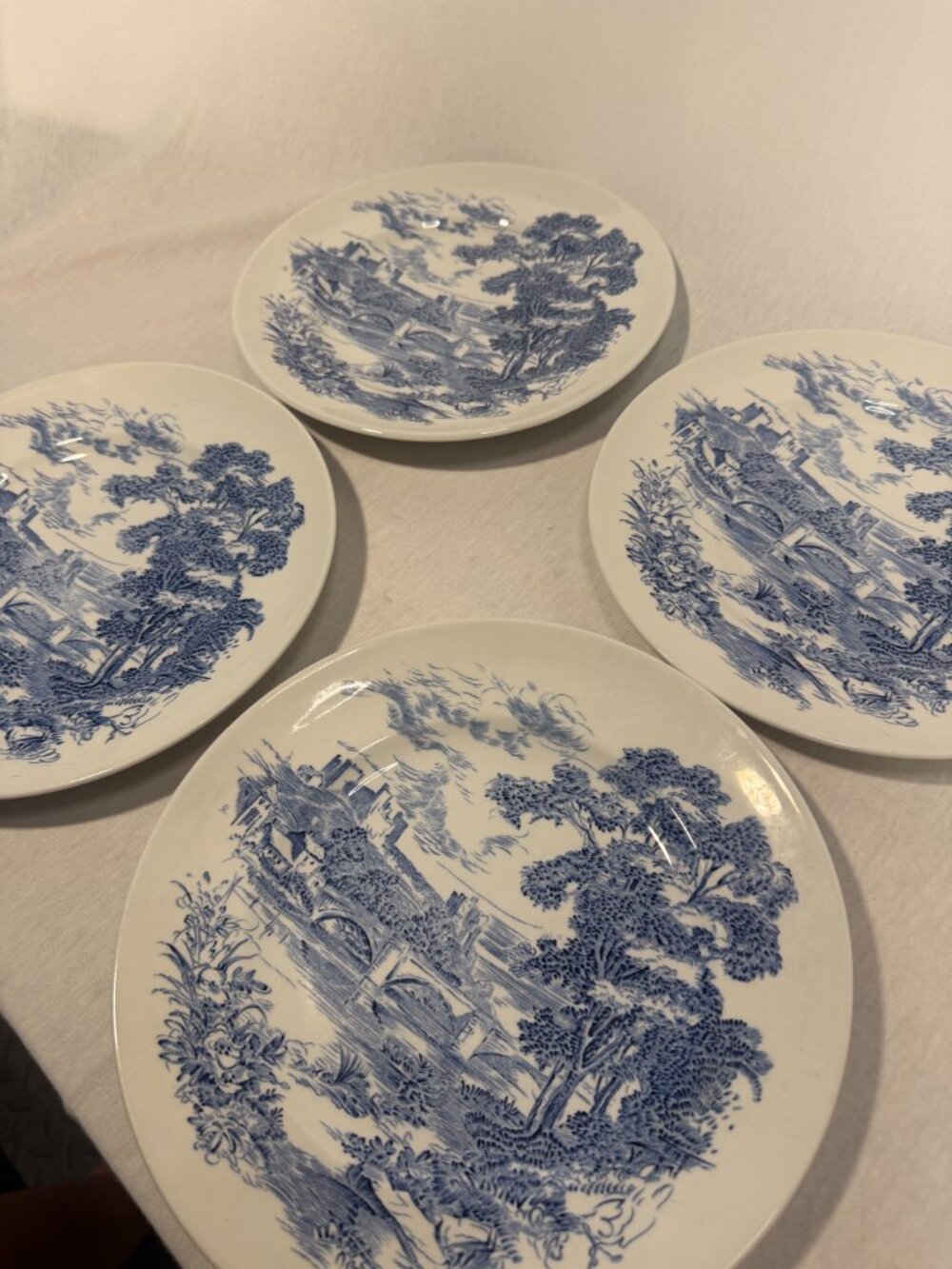 Wedgwood Countryside Dinner Plates 10" Blue White Vintage England Set of 4 Vtg